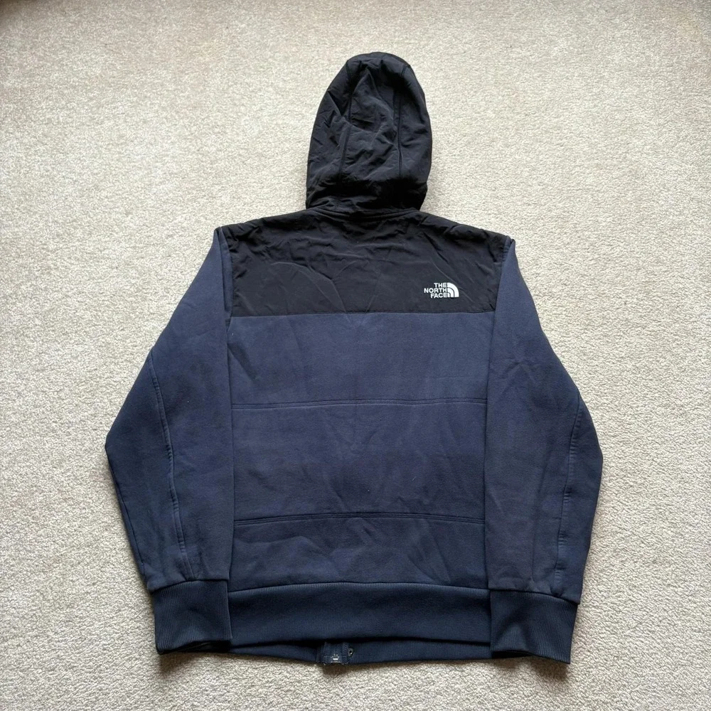 The North‎ Face Jacket Mens Medium Navy Black Hooded Zip Snap Fleece Pockets